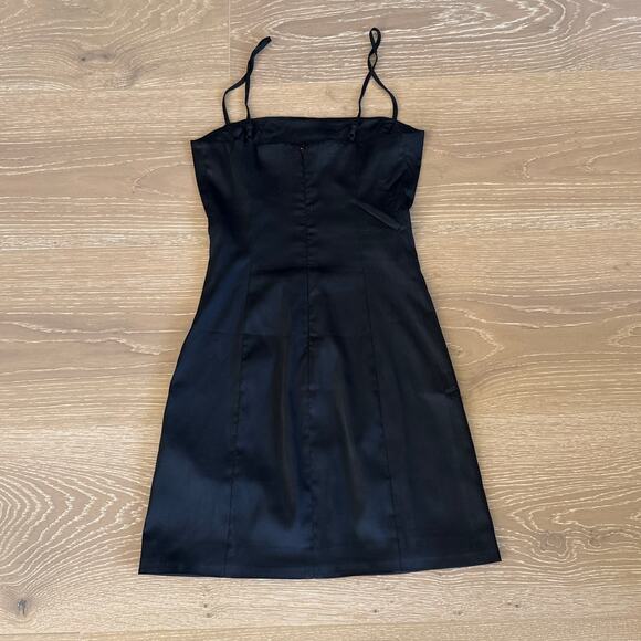 Sunday Best Mini Dress Sleeveless Shimmer Satin Size 00 Black - Picture 4 of 5